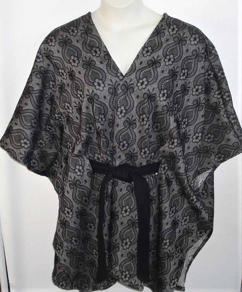Shandra Cape - Black Brocade Rayon Blend | Outerwear/Capes