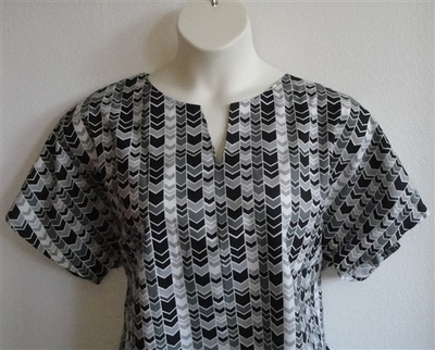 Gracie Shirt - Black/Gray Chevron | Woven Fabrics