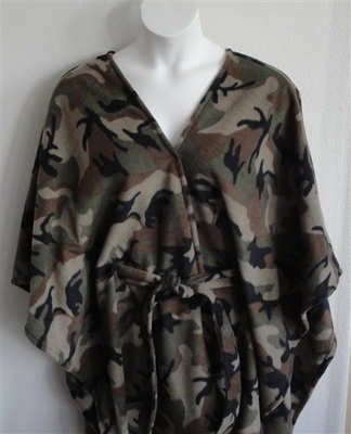 Shandra FLEECE Cape - Camo | Outerwear/Capes