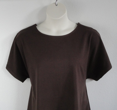Brown cotton special needs shirt that opens at the shoulders