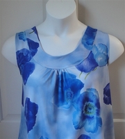 Image Sara Shirt - Blue Floral Poly Knit