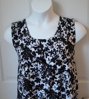 Image CLEARANCE --Sara Shirt - Black/Tan Floral (SMALL ONLY)